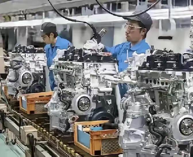 日本一跌倒，中美欧就吃饱，这话不好听，但就是事实以前工业牛到不行的日本，现在