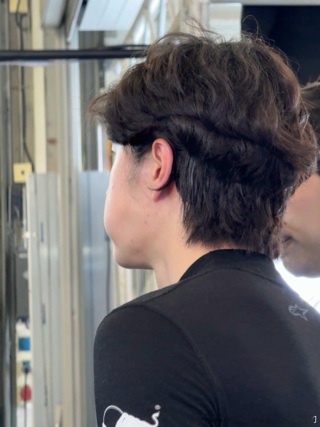 王一博王一博以纯品牌全球代言人王一博王一博上海8小时耐力赛试车直播王一博