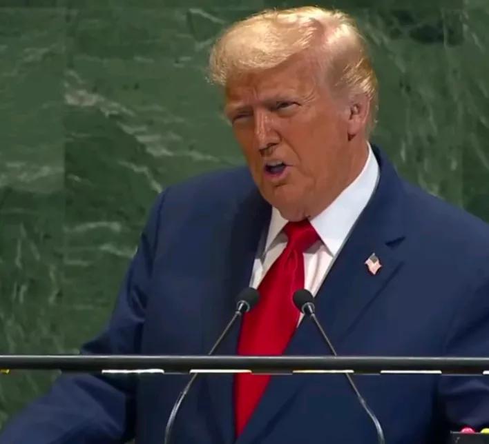 CNN报道，当地时间22日，美国总统特朗普，在接受采访时承认，他并不看好即将到来