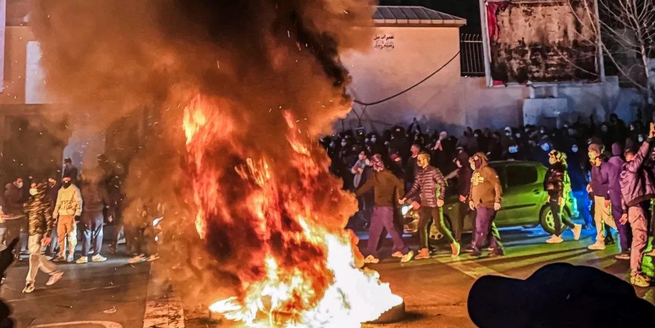 塔斯社消息，当地时间11日，伊朗伊斯兰革命卫队安全局证实，位于该国首都德黑兰西部
