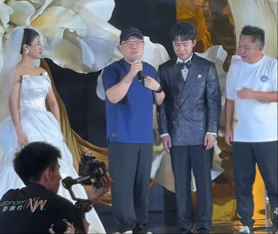 于谦的随和豁达、岳云鹏的谦虚谨慎，在张九龄的婚礼致辞上，体现得淋漓尽致！5月