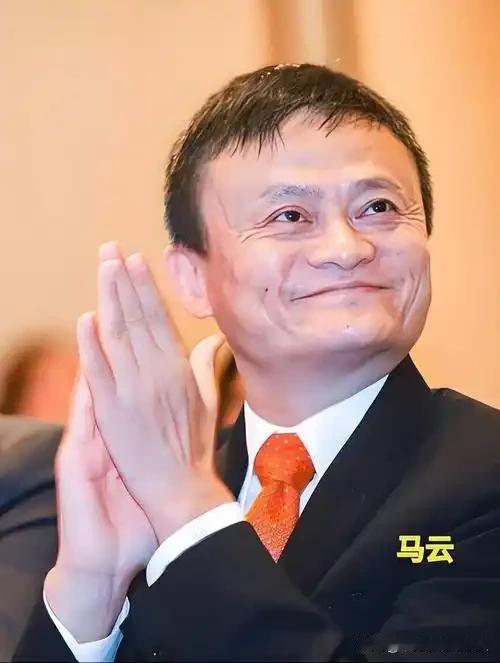 马云是最有机会成为中国版“黄仁勋”的人，十年前，阿里如日中天，马云如日中天。如