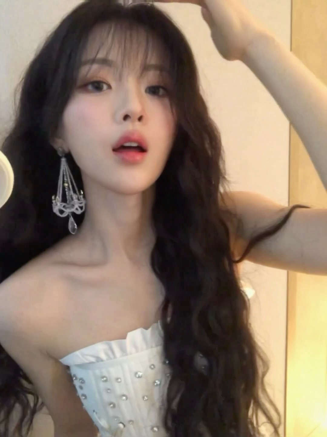 你有没有对我心动💗一点点杨超越完全是女神降临来的！！杨超越