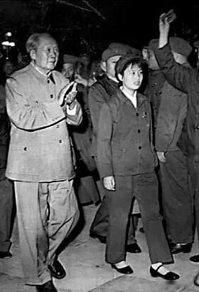 1958年6月30日，北京十三陵水库工程全部完工。从1958年1月21日开工到6