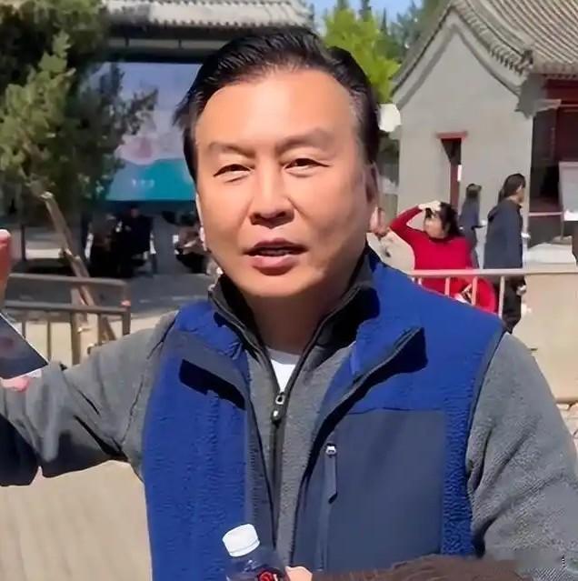 61岁张泽群，发文致敬！9月17号，61岁的张泽群，在个人社交平台上发文，