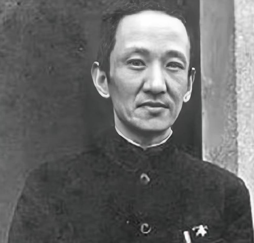 1947年，陈布雷的女儿女婿被捕，蒋介石找陈布雷谈话，询问他对此事的想法。陈布