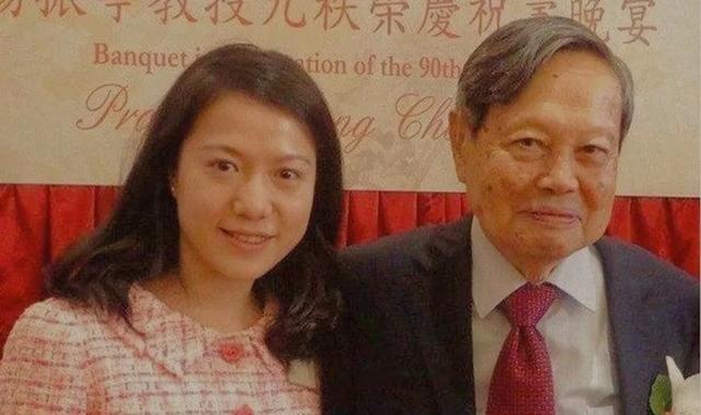 真的很悲哀，在科学界我们幸运的是有杨振宁，但不幸的是只有一位杨振宁，基础理论基本