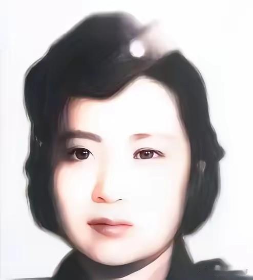 1951年，叶亚华在澳门街头要饭无果，无奈在牌子上写道：“我是抗日名将王铭章的遗