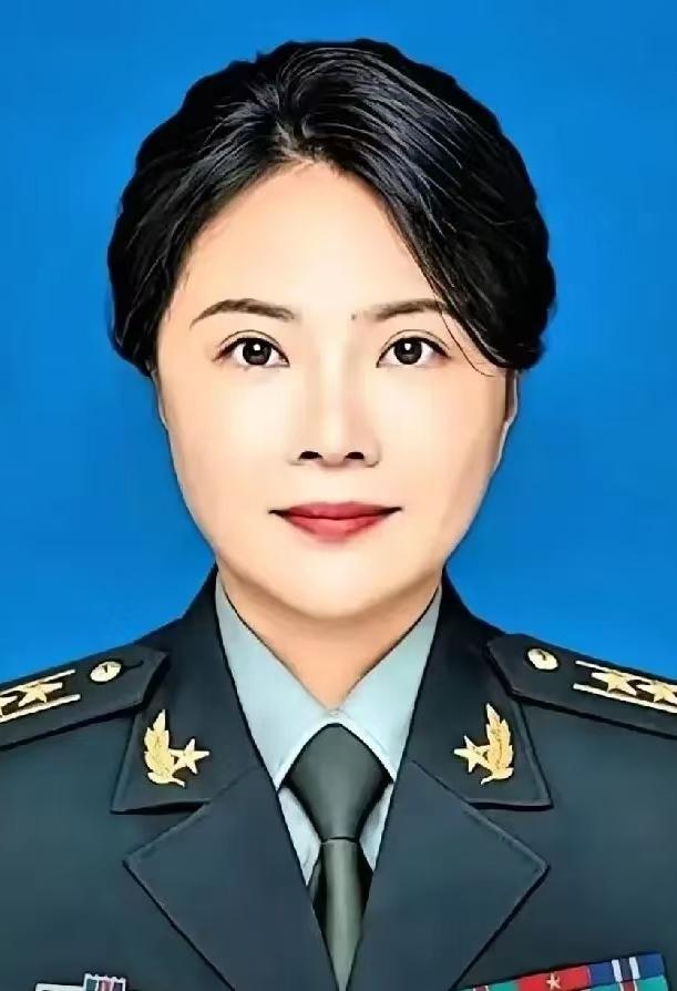 看到个军队查账的通报，惊出一身冷汗西部战区审计员高雪莲，绝对是个厉害角色。1