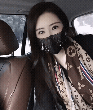 还是戴上口罩美!