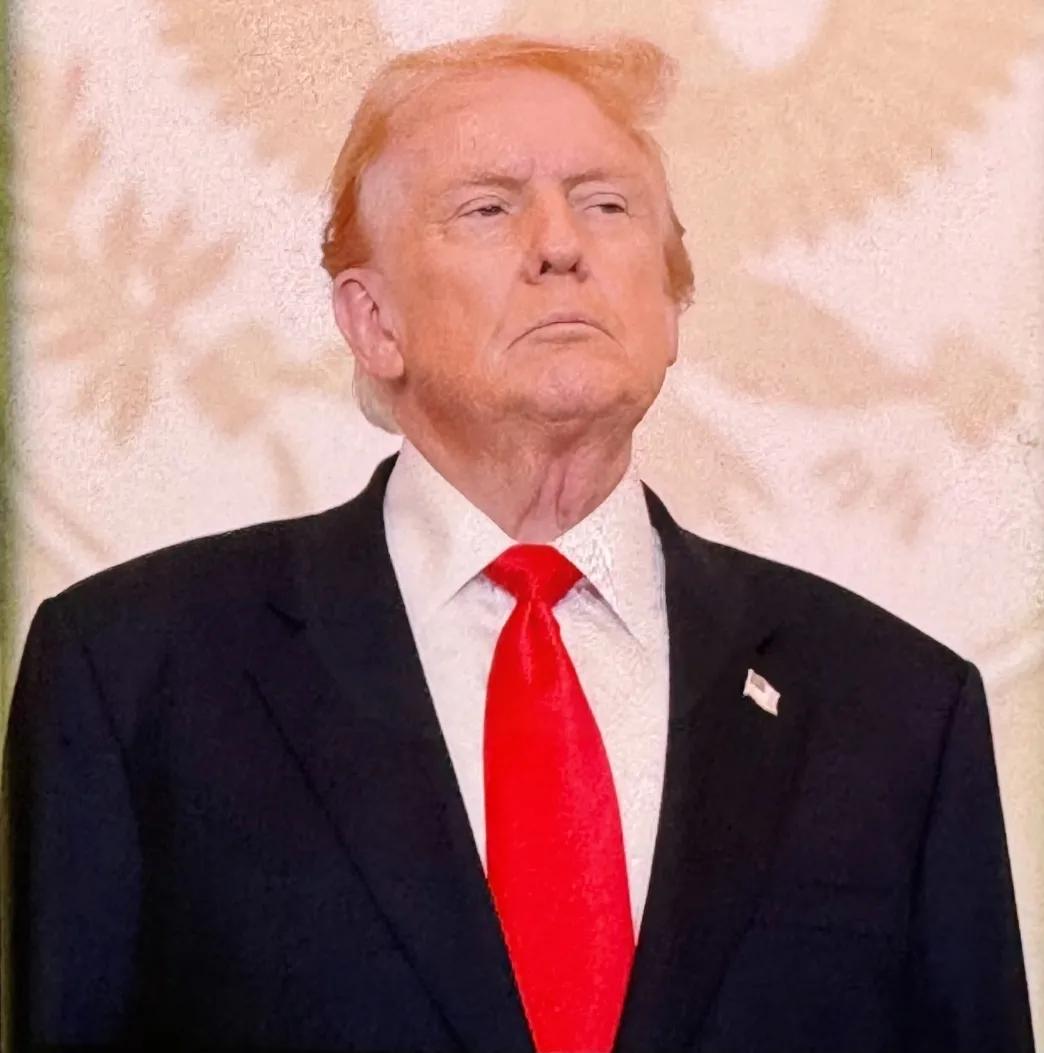 这次北京是真的没跟这帮美国军火商客气，直接把桌子掀了一上午的