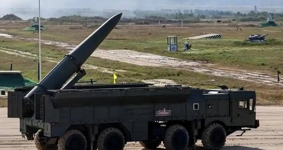 无弹头的威慑：“榛树”导弹下的欧洲寒冬俄罗斯两次动用“榛树”导弹打击乌克兰目