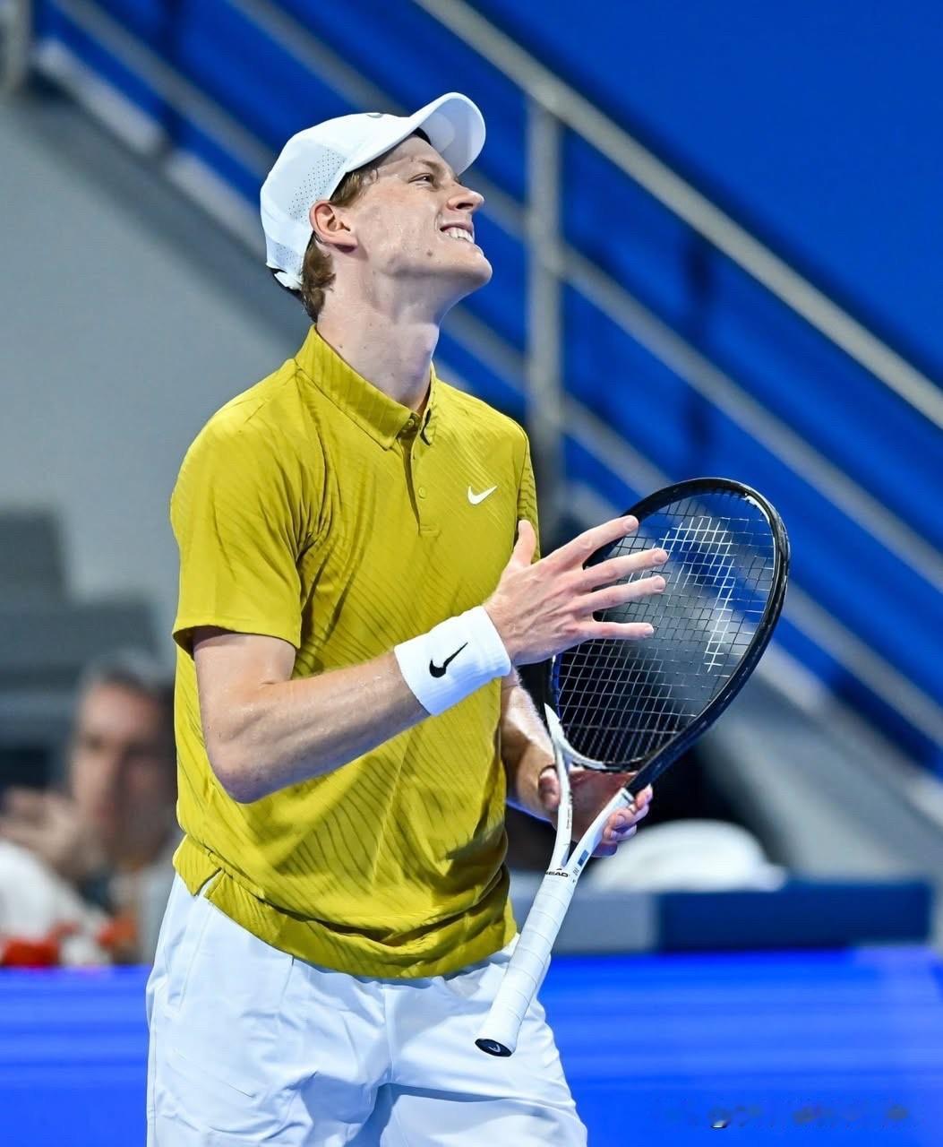 扬尼克·辛纳表示，在经历了两年不可思议的辉煌之后，他目前正处于一个小低潮期。