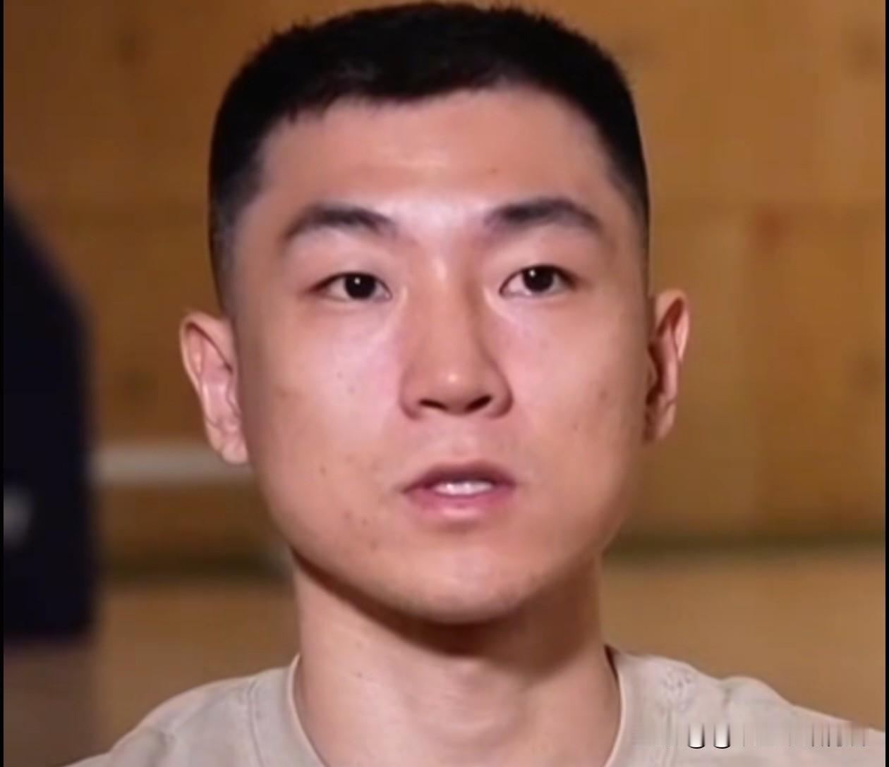 满是不舍！高诗岩:回应离开中国男篮:十分遗憾、非常无奈，当知道自己离队那一刻