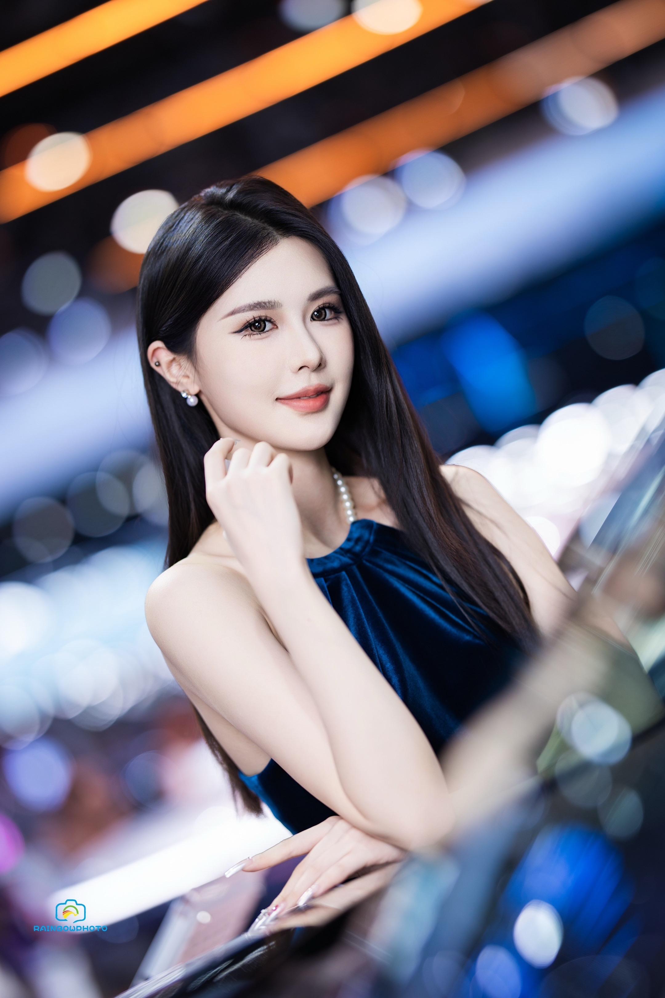 御姐女神桑桑克若～ 摄影：彩虹