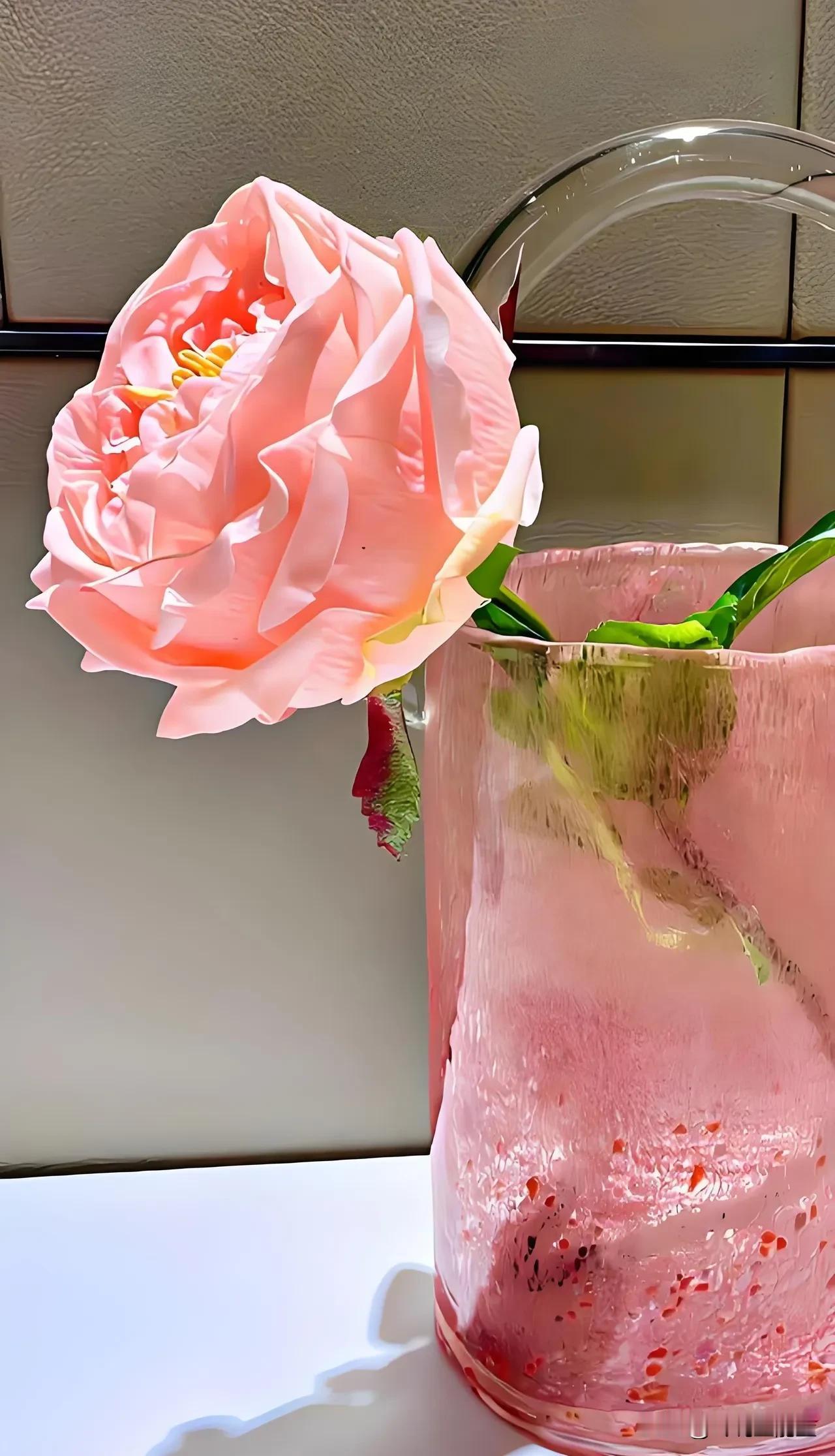 看一个女人家庭幸不幸福，这3个细节藏不住看一个女人家庭幸不幸福，这3个细节