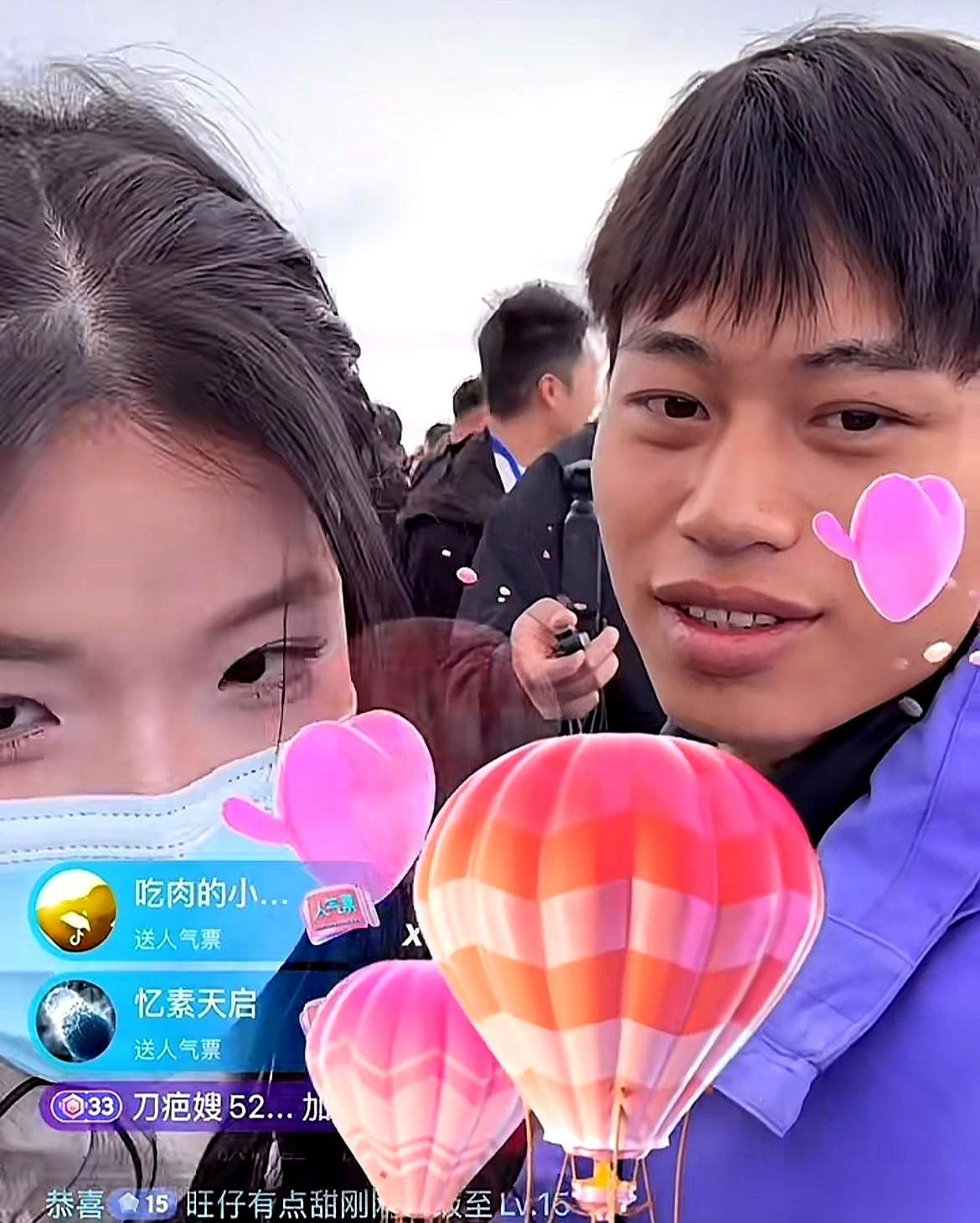 一场直播，9分23秒。两个人，一句话不说。隔着屏幕都感觉要窒息了。我就想问，