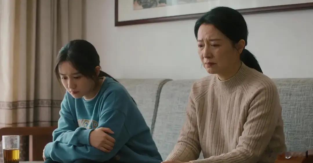 表妹刚退掉8万彩礼，因为不肯把工资卡交给未来婆婆管。护士，26岁，订婚时