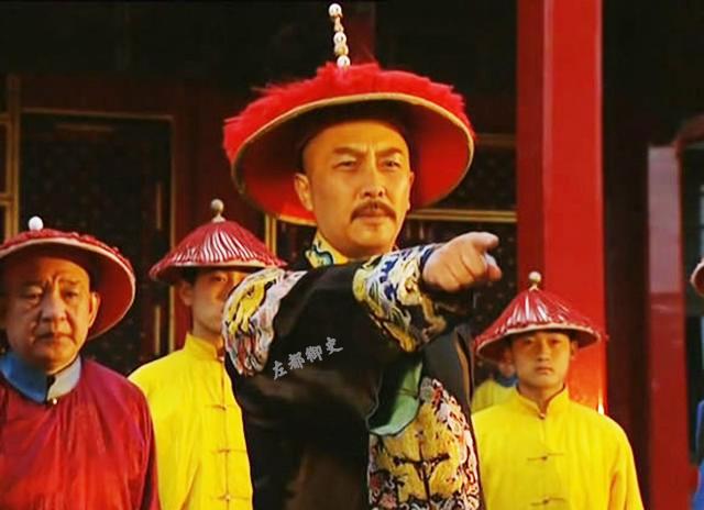 雍正寡恩不寡恩不清楚，刻薄那是真刻薄。雍正二年，他一时兴起翻了一笔旧账，将当年