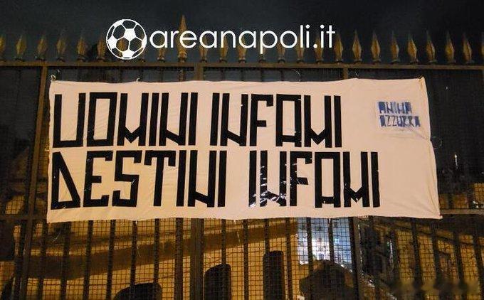 果然，在斯帕莱蒂加盟尤文图斯后，他收到了来自那不勒斯球迷的亲切问候：“斯帕莱蒂是