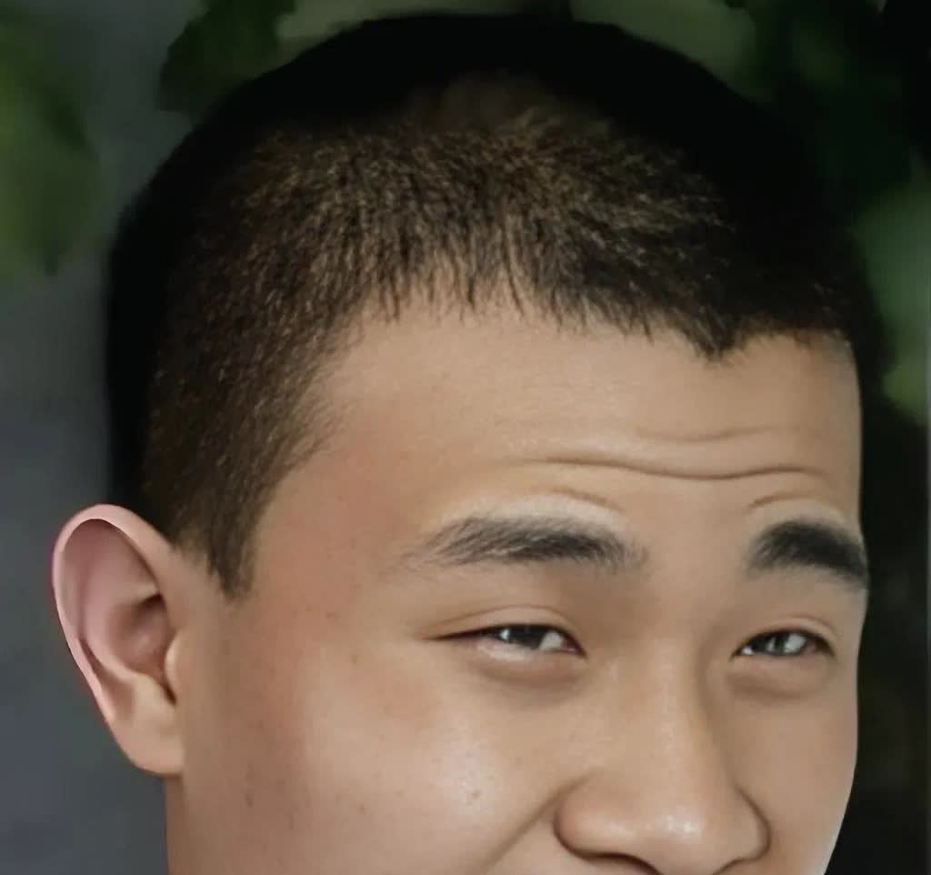 韦东奕的家人终于急了他虽然是数学上的绝对天才可现实存在一个很严重的
