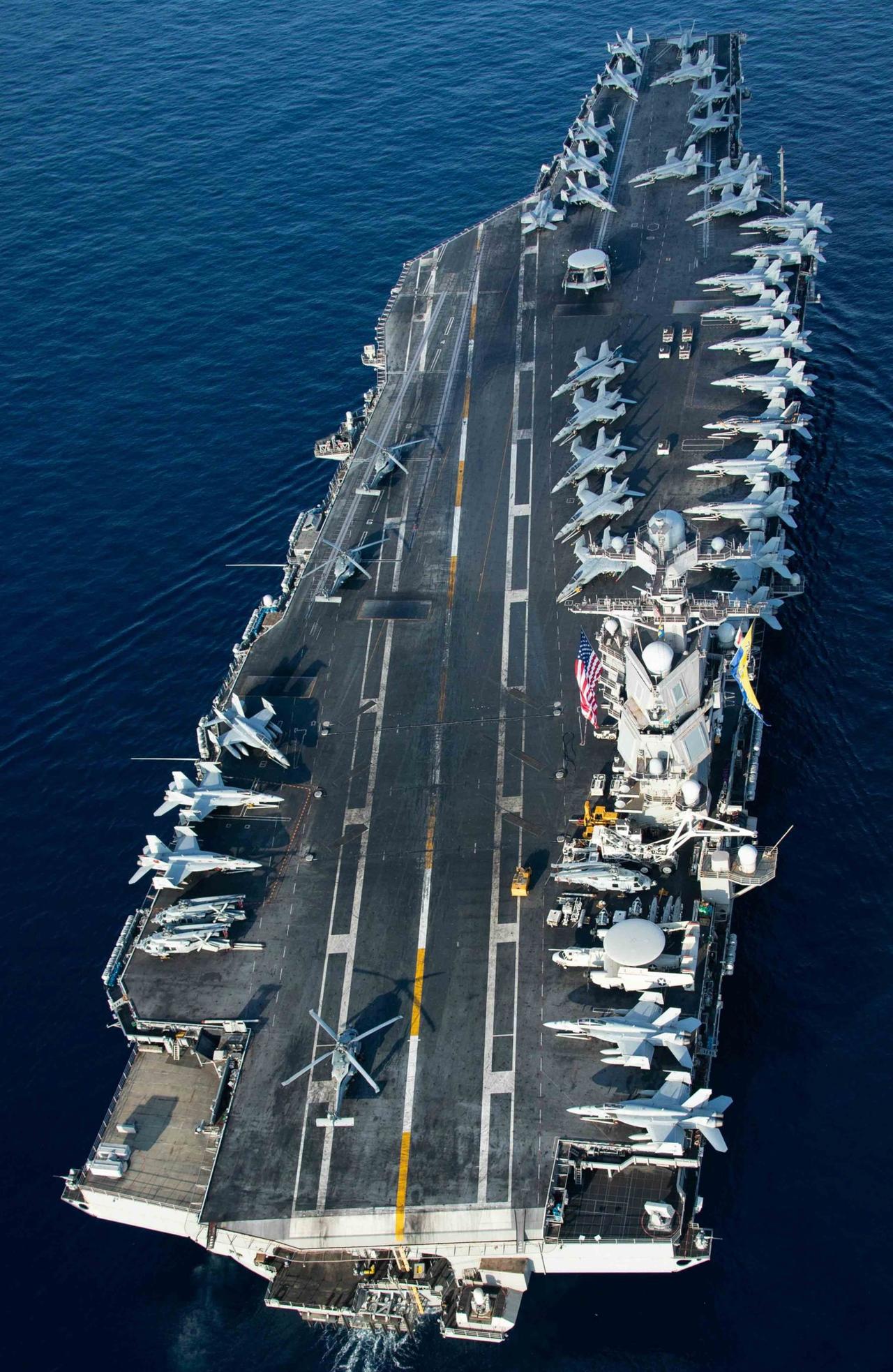 战争倒计时！美军双航母压境伊朗，动手只差最后一步🔥波斯湾战云密布，美军对