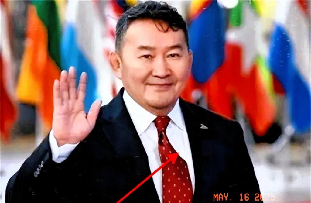 时隔70年！蒙古国刚刚终于官宣了！5月14日，中蒙两国在内蒙古甘其毛都口岸，