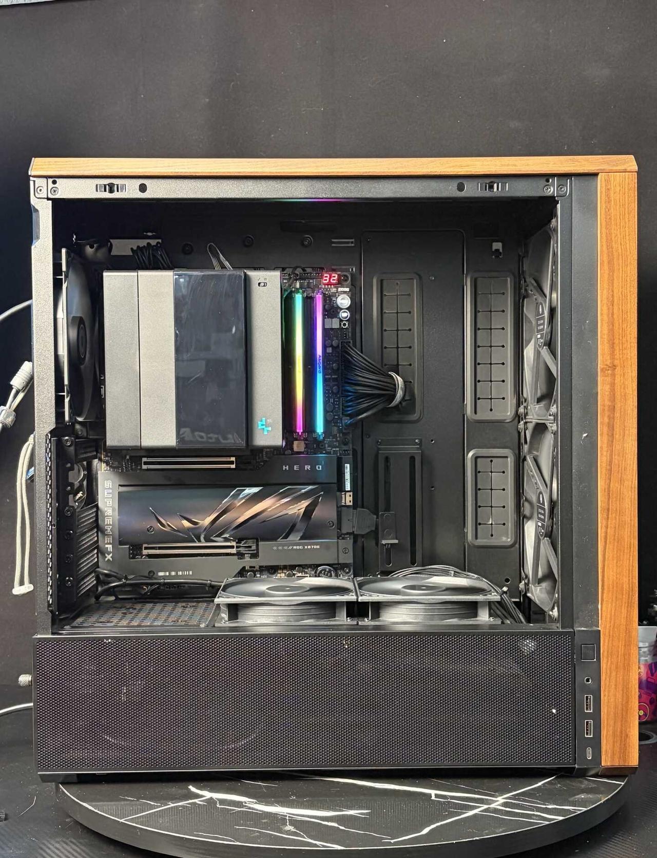 9950X3D无卡顶配主机内存阿斯加特6000C2824*2显卡
