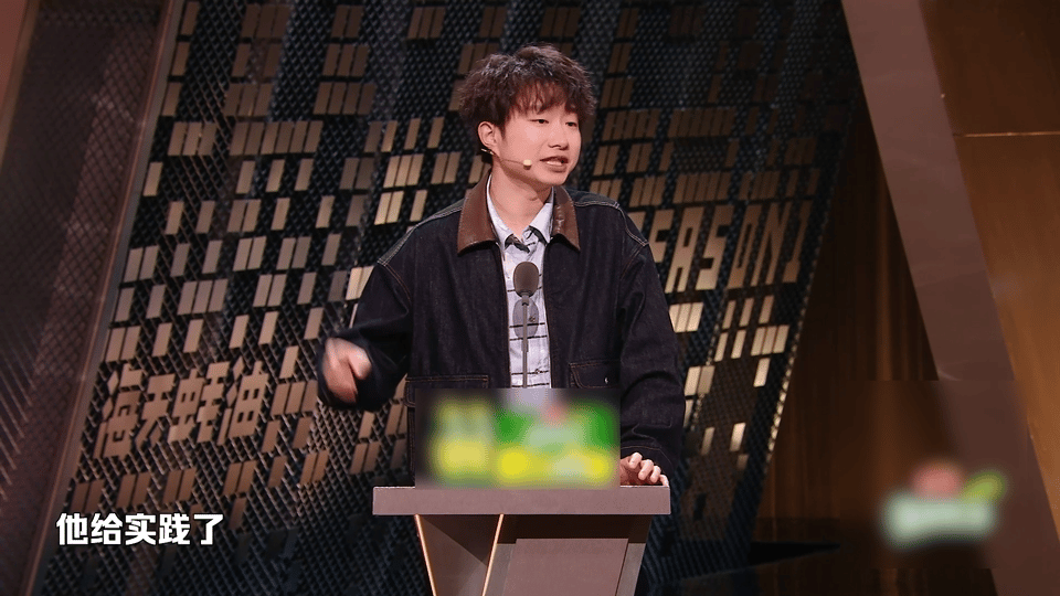 只有阎鹤祥把郭德纲的话听进去了主咖和Ta的朋友们别人当段子听，他当圣旨执行。阎