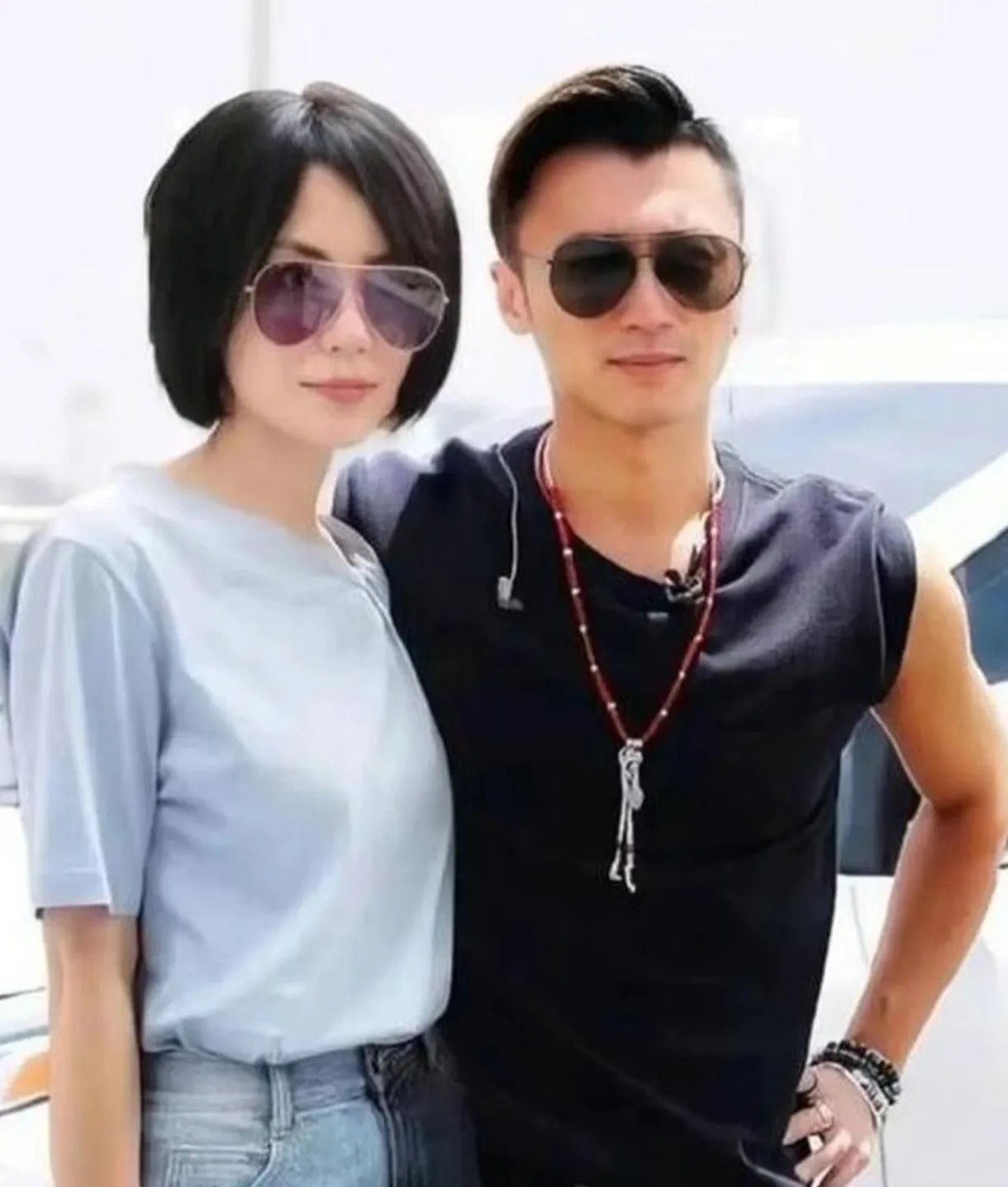 谢霆锋是个成熟男人，颜值在成熟男人面前一文不值，不过，谢霆锋到底看上了王菲哪
