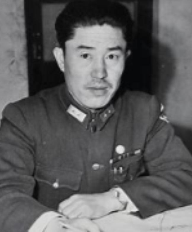 1948年辽沈战役爆发，在长春围困战中由于被长期围城，平民饿死无数，甚至出现吃人