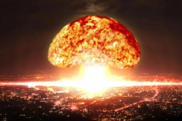 日本最怕的从不是善意，而是打到它疼的硬实力！历史早就给出答案，苏联和美国的重拳，