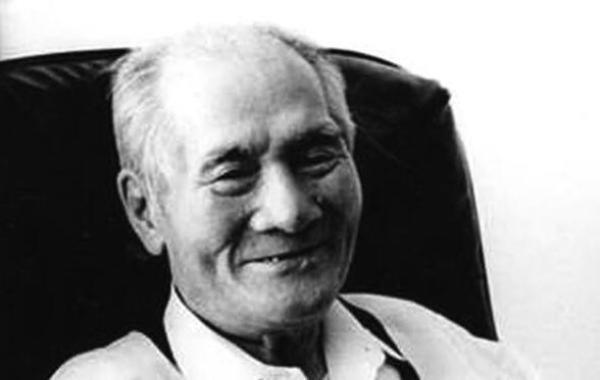 懋功会师后中央一再妥协让步，为何仍无法阻止张国焘分裂红军？这个事情其实是很清