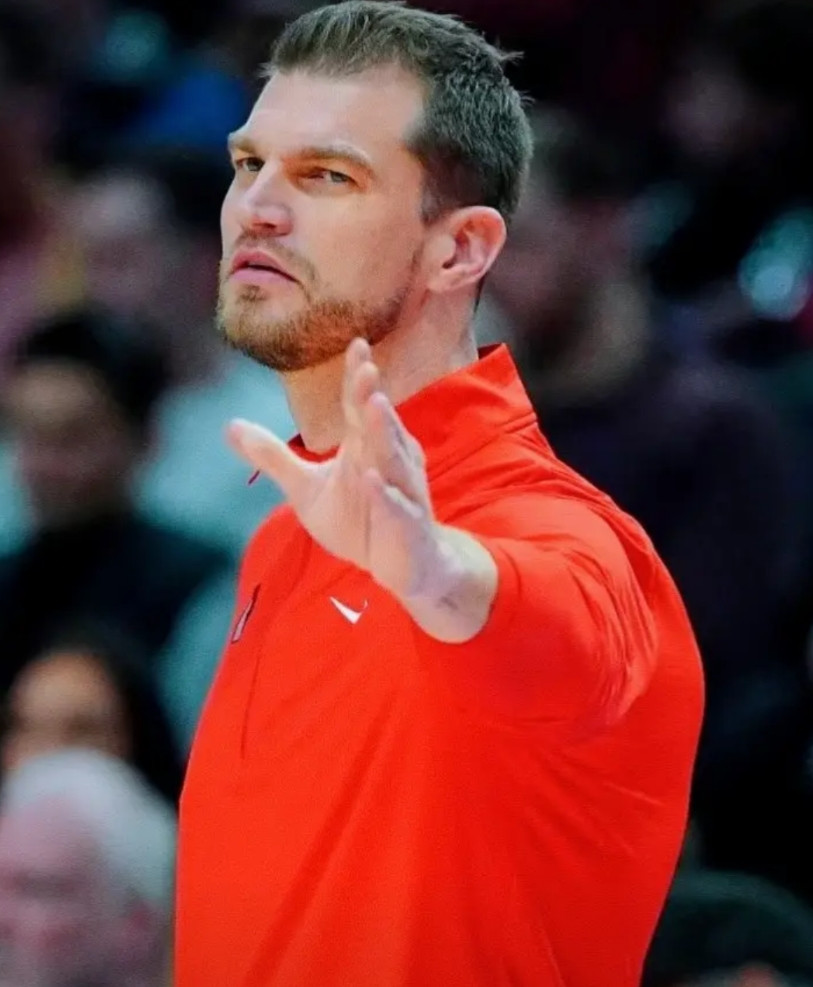 千里马常有，而伯乐不常有。斯普利特！你真的不配拥有约基奇这样的球员！开拓