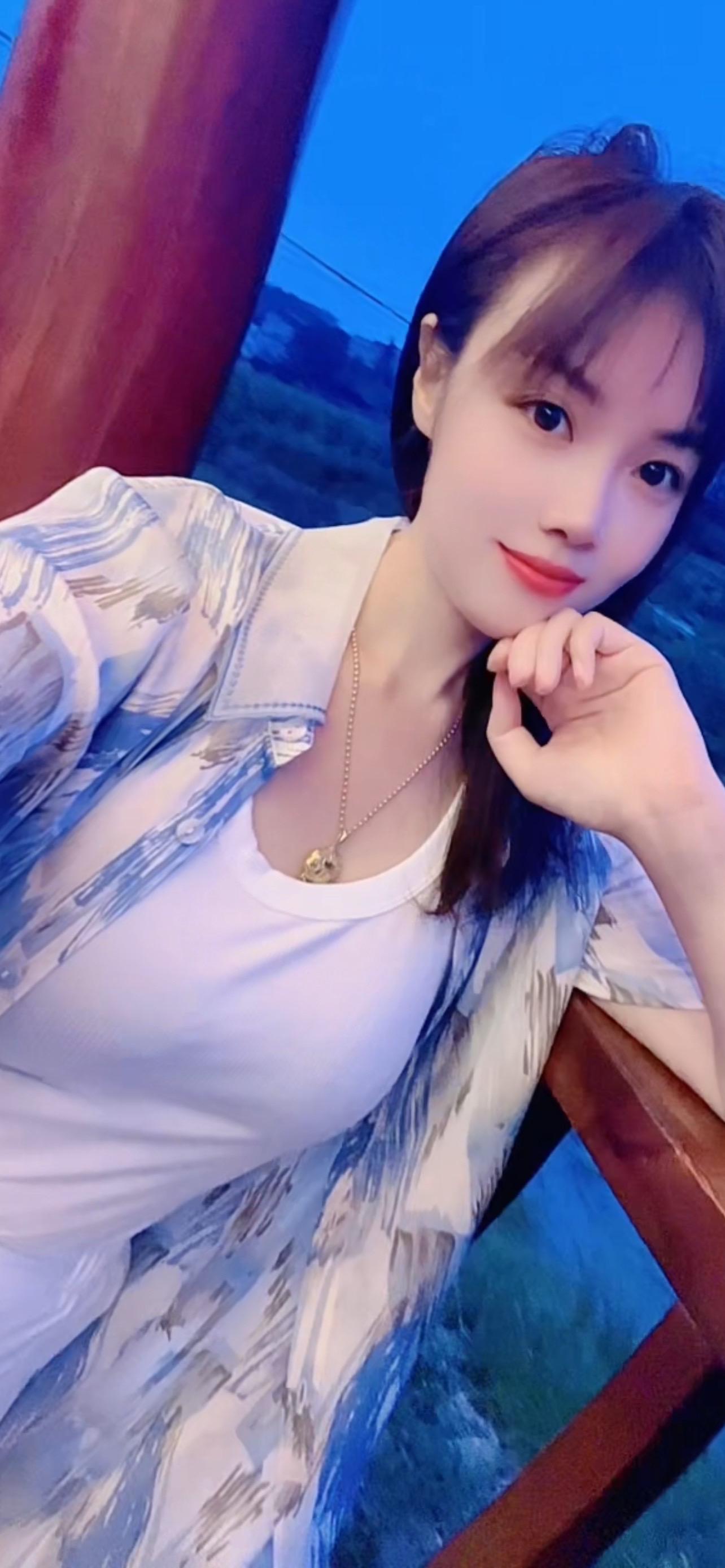初听不知曲中意，再听已是曲中人