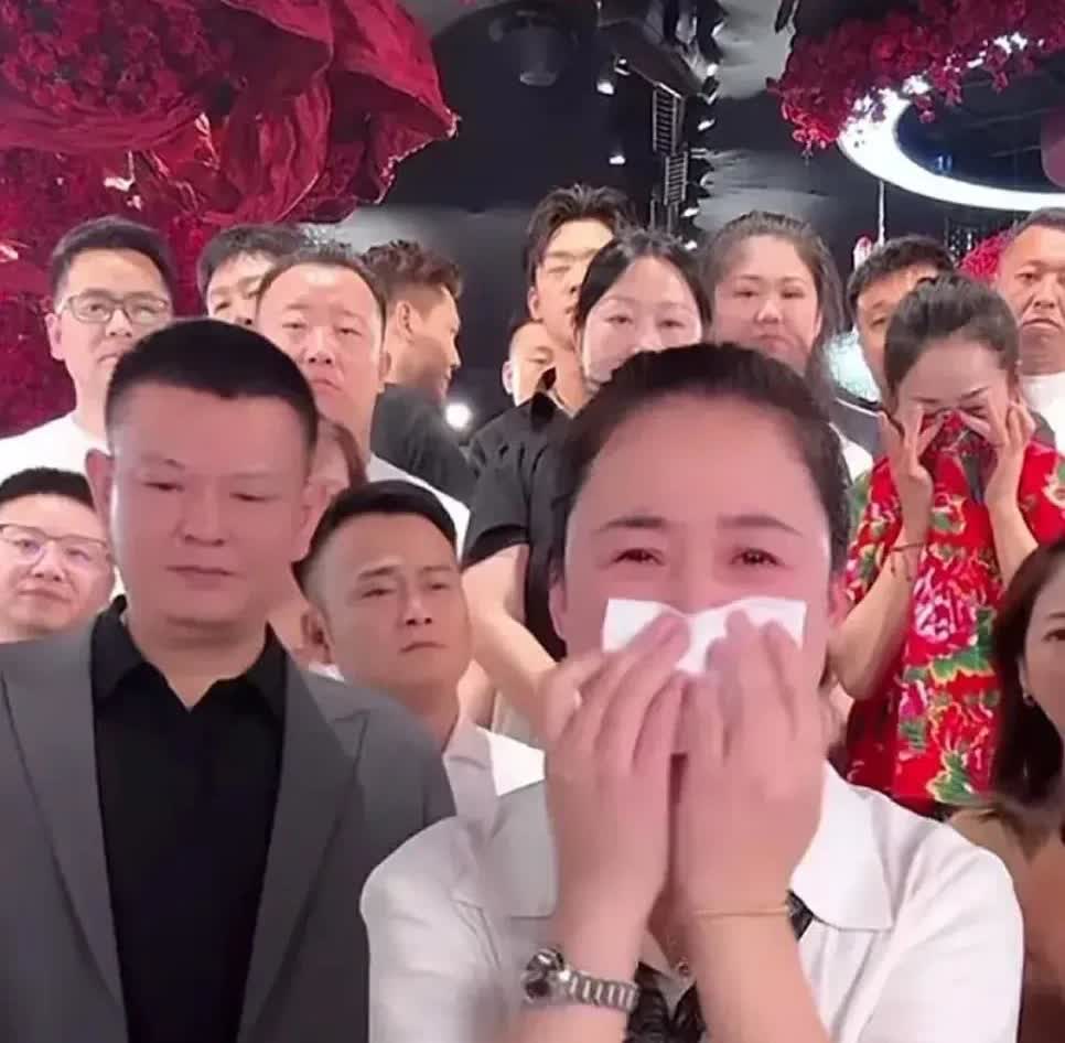 我天，昨天李宝宝一场直播2.6亿[惊恐]可以挣个大几千万，从小李秒变李总！以