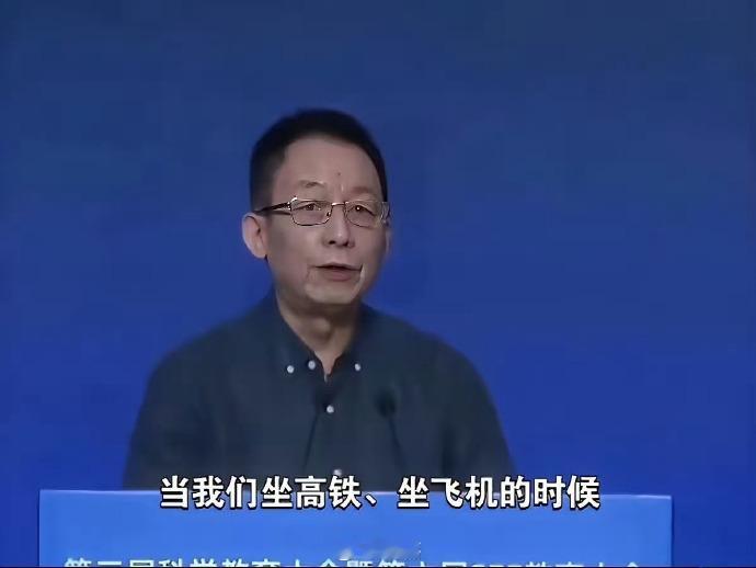 现在知道为什么要知识分子接受贫下中农再教育，要和工农结合了吧？要不然，他们真的
