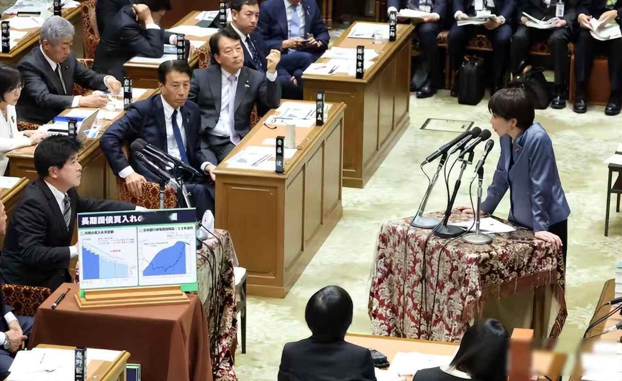 高市顶不住了？中国突然对日打出第二张王牌，特朗普只能保持沉默最近，因为稀土资源