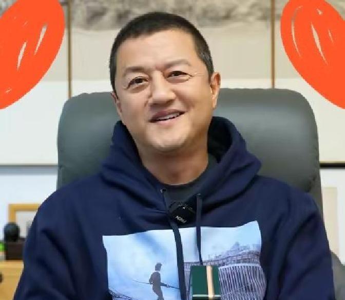 李亚鹏直播说不后悔和王菲的婚姻，只感恩她成全自己当爸爸。这话一出，弹幕炸了。