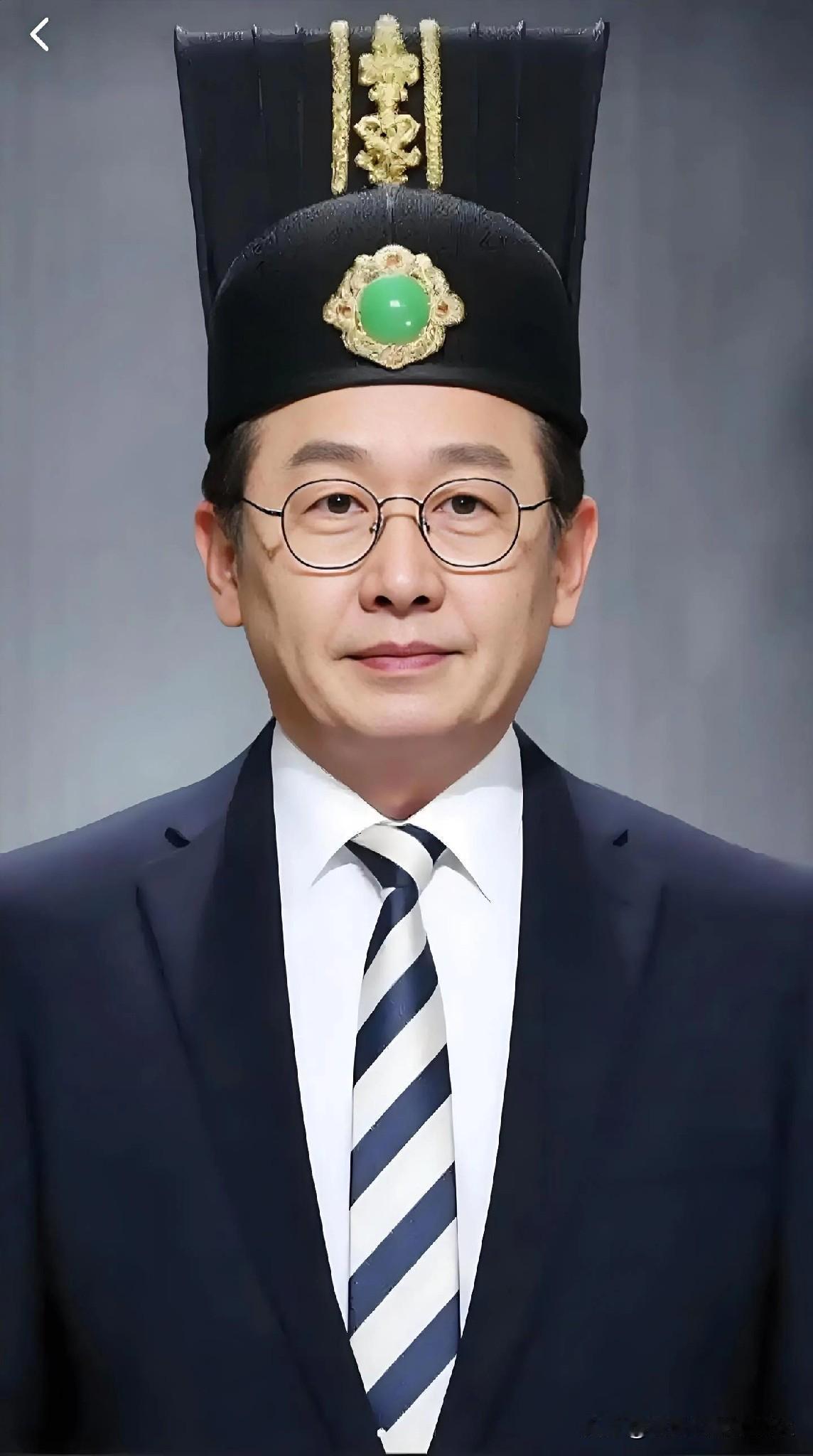 韩国消息！2025年12月11日，韩国大法院做出终审判决，判定日本制铁公司向