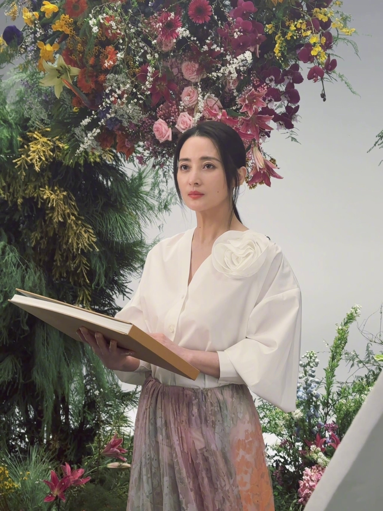 蒋勤勤在复制粘贴的时代，你是手写的诗[玫瑰]​​​