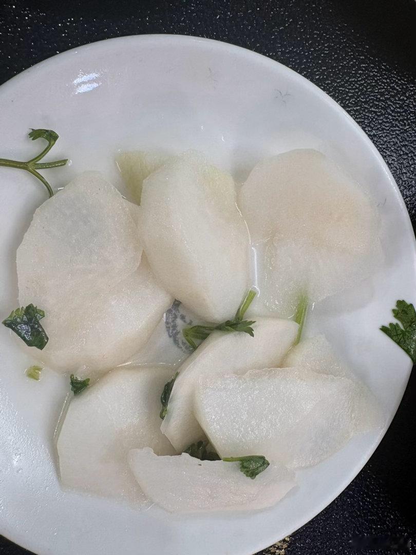 晚饭。少吃点。二人歺。