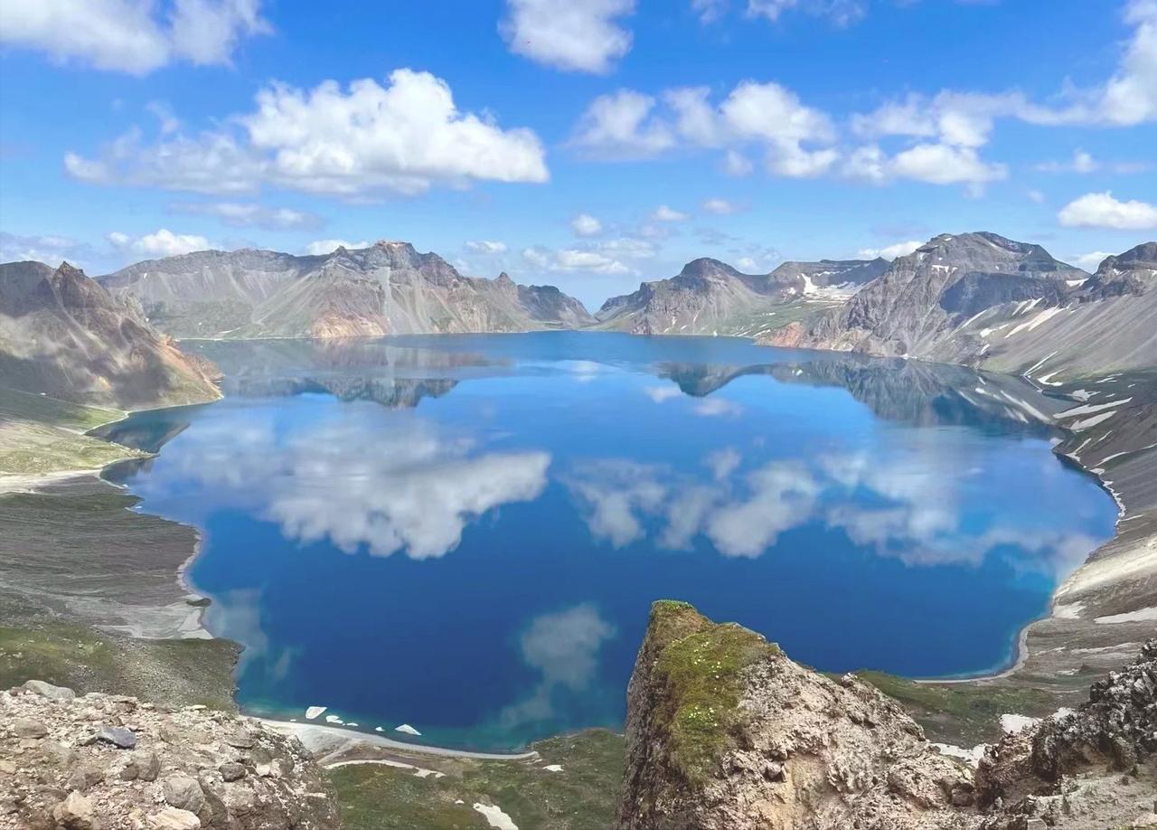 长白山天池根本就不应该存在，因为科学至今仍无法解释长白山天池的三大未解之谜？