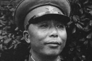 1948年，宋时轮开着吉普车，误打误撞闯入国军阵地，被国军一个营包围，谁知国军营