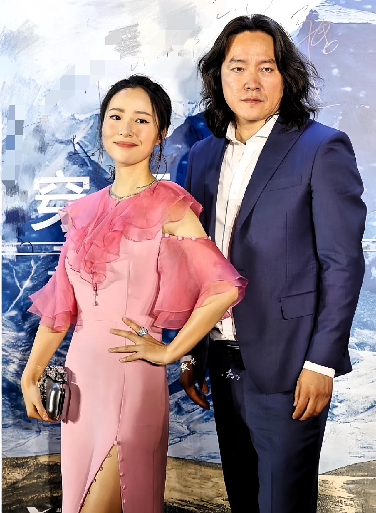 看到江一燕官宣离婚,觉得不可思议特意去搜了下他的前夫有网友传她的前夫是赵汉