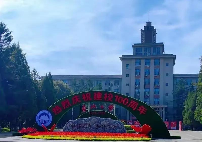 为什么遇难的六名学生都是男生？这与他们学的专业有关。六名遇难的学生都是东