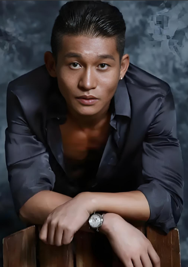 《沉默的荣耀》最惊艳的，不是于和伟演的吴石，也不是吴越演的朱枫，而是看脸就不