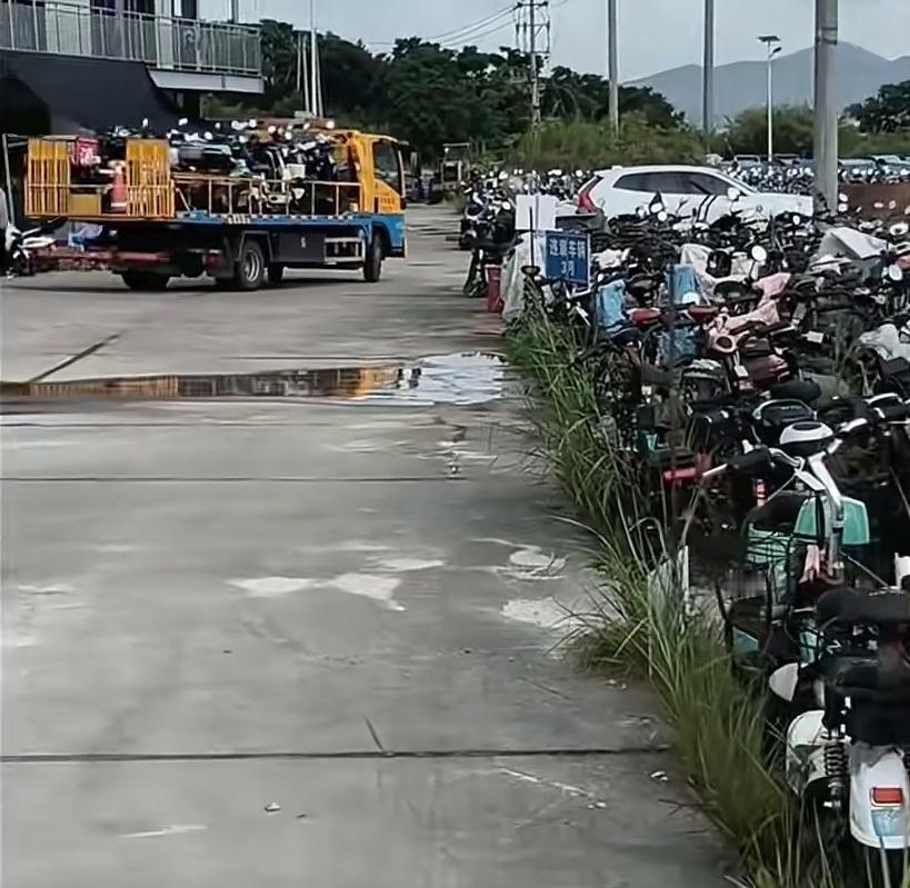 从明天起，旧国标电动车将禁止销售，届时又会有一大批电动车被送进“电动车坟场”！