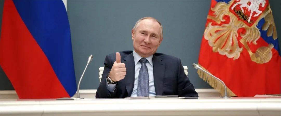 中国必须早做打算！普京已经70多岁了，年事已高，一旦他卸任后，俄罗斯在上台一个亲