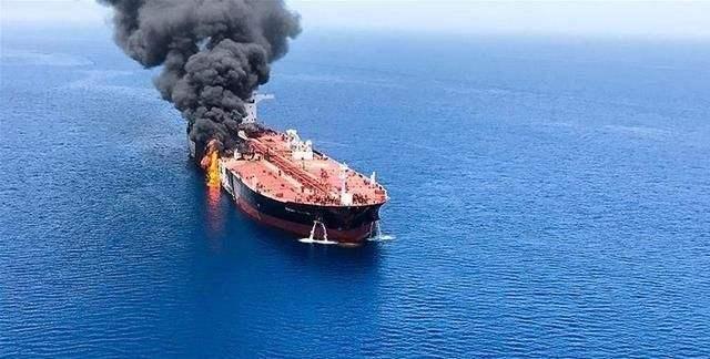 伊朗​封锁海峡导致油价暴涨，最吃亏的是谁？当然是第一大原油进口国——中国。但